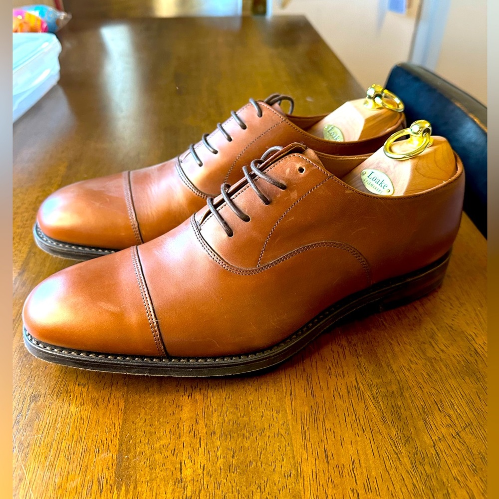 Loake cap toe dress shoes. Size 9, light brown.